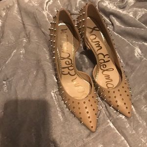 Sam Edelman spiked pumps!